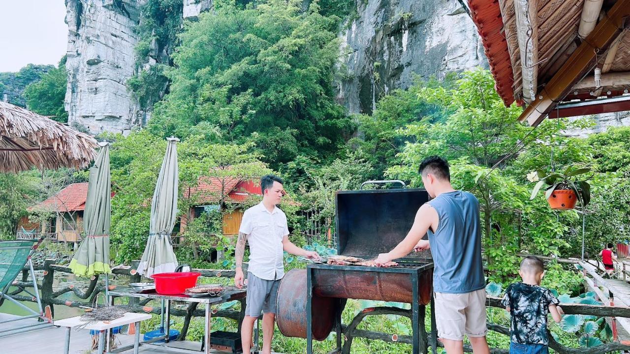 Lotus Field Homestay Ninh Binh Exterior photo