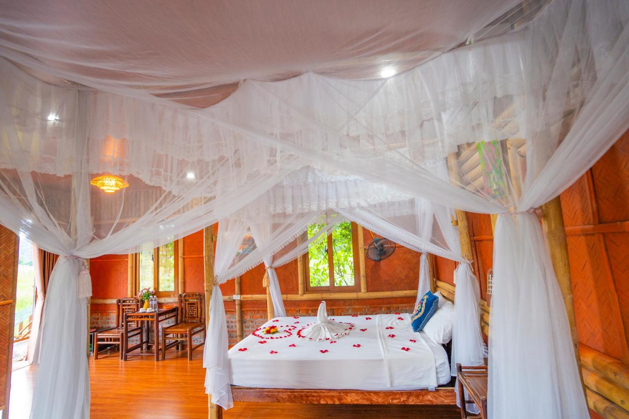 Lotus Field Homestay Ninh Binh Exterior photo